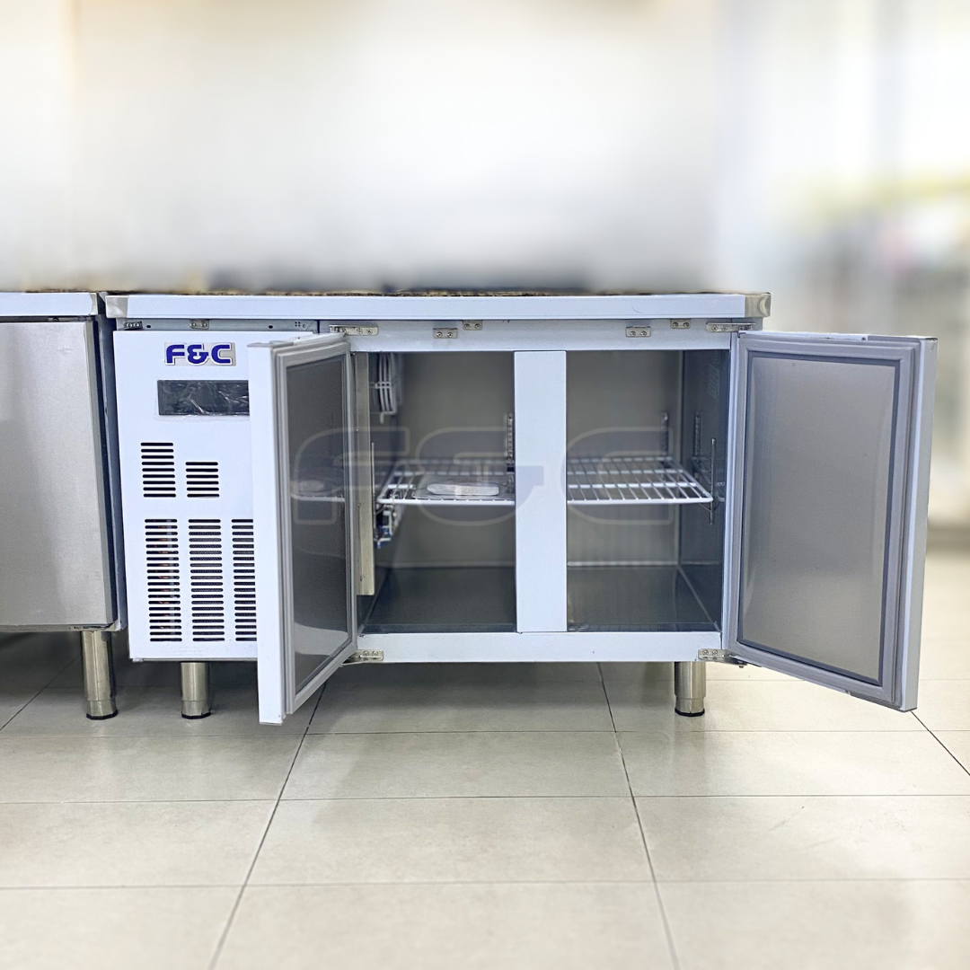 Serian, Sarawak | 2 Door Counter Chiller - Image 2
